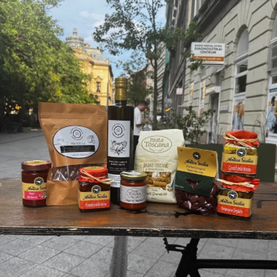 Mediterrán Kamra csomag Pasta Toscana tésztával, szicíliai olívaolajjal és Antica Sicilia finomságokkal